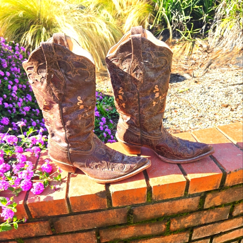 Corral Vintage Western Boots